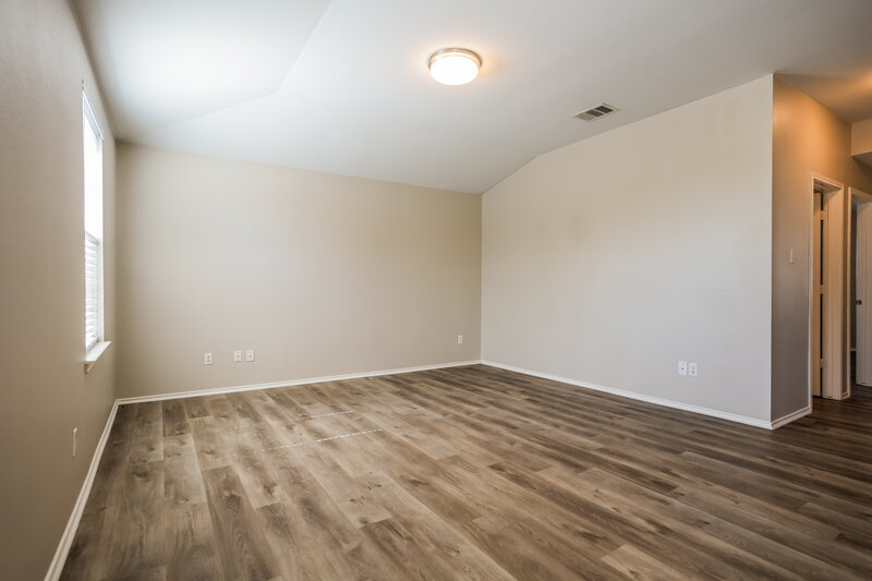 1,900/Mo, 233 Waterloo Dr Kyle, TX 78640 Loft View