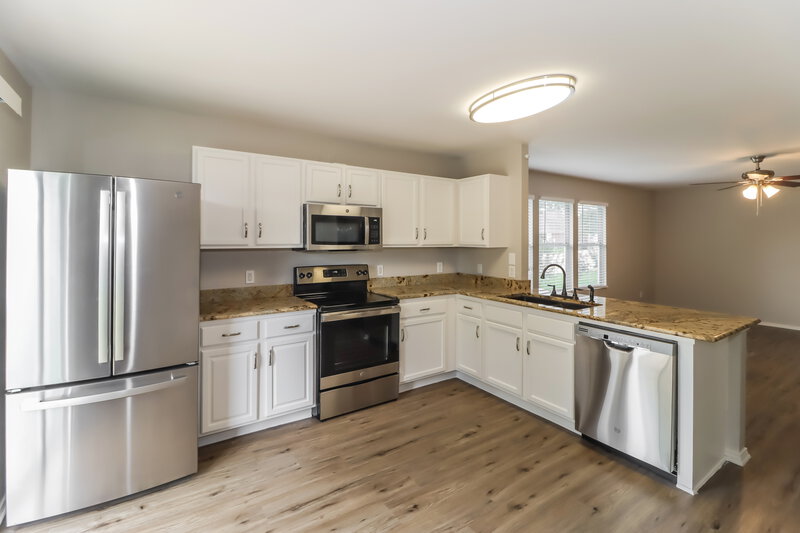 1,820/Mo, 510 Riverway Ln Leander, TX 78641 Kitchen View