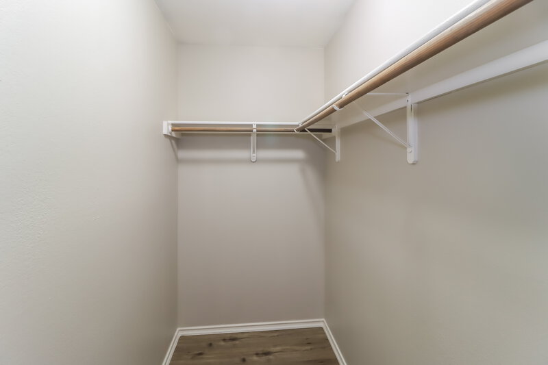 1,820/Mo, 510 Riverway Ln Leander, TX 78641 Walk In Closet View