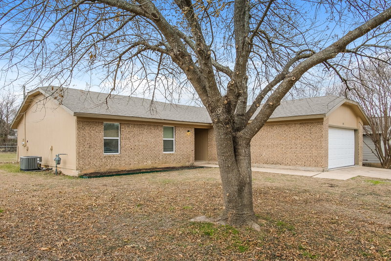 2,165/Mo, 2303 Spring Breeze Dr Round Rock, TX 78664 Front View