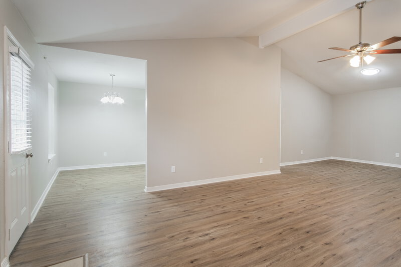 2,165/Mo, 2303 Spring Breeze Dr Round Rock, TX 78664 Living Room View 2
