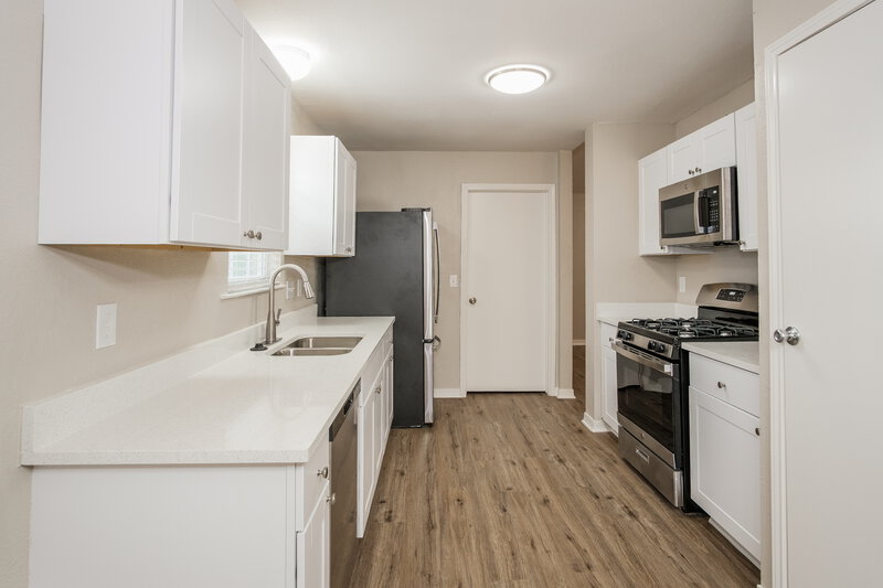 2,165/Mo, 2303 Spring Breeze Dr Round Rock, TX 78664 Kitchen View 2