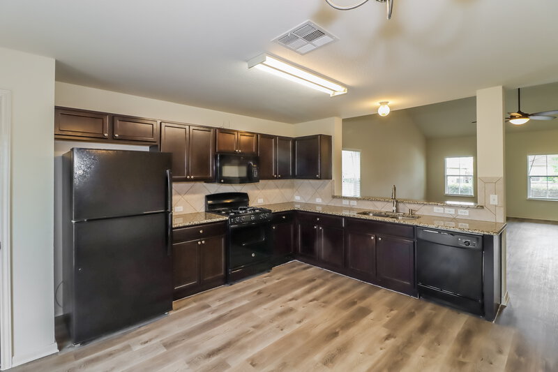 2,280/Mo, 288 Zarya Kyle, TX 78640 Kitchen View
