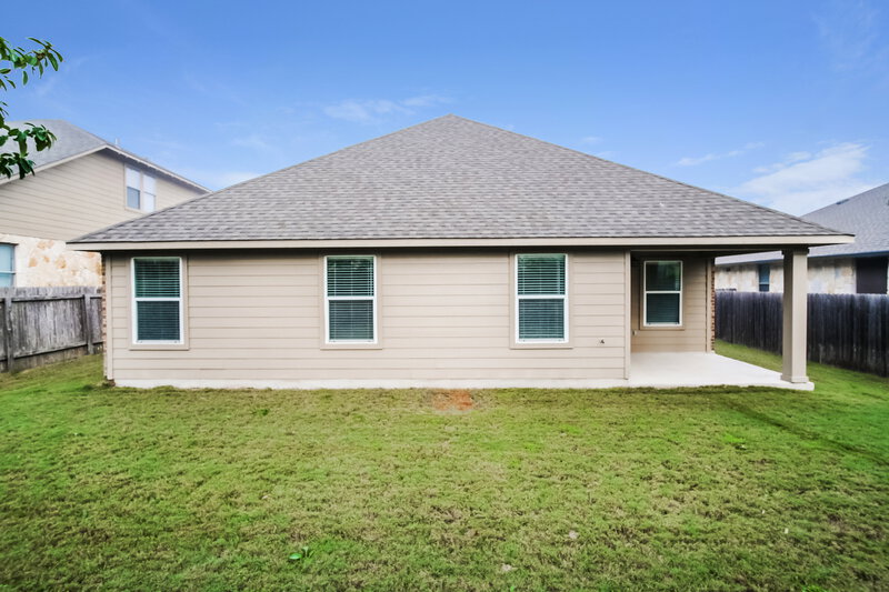 2,125/Mo, 837 Clear Springs Holw Buda, TX 78610 Rear View