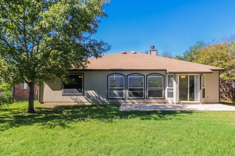 2,130/Mo, 2635 Tandi Trl Round Rock, TX 78664 Rear View
