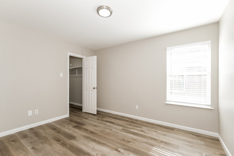 1,945/Mo, 133 Evening Star Dr Kyle, TX 78640 Bedroom View