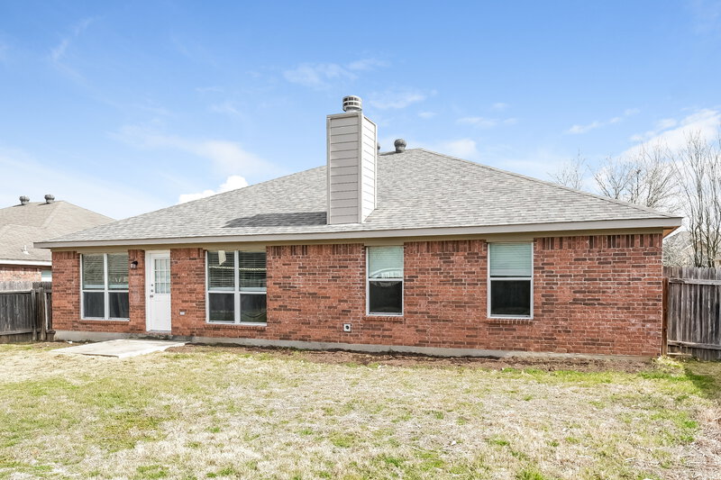 1,945/Mo, 133 Evening Star Dr Kyle, TX 78640 Rear View 2