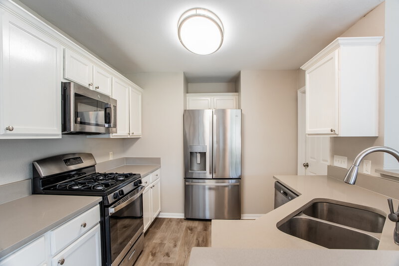 1,835/Mo, 21013 Godolophin Ct Pflugerville, TX 78660 Kitchen View 2