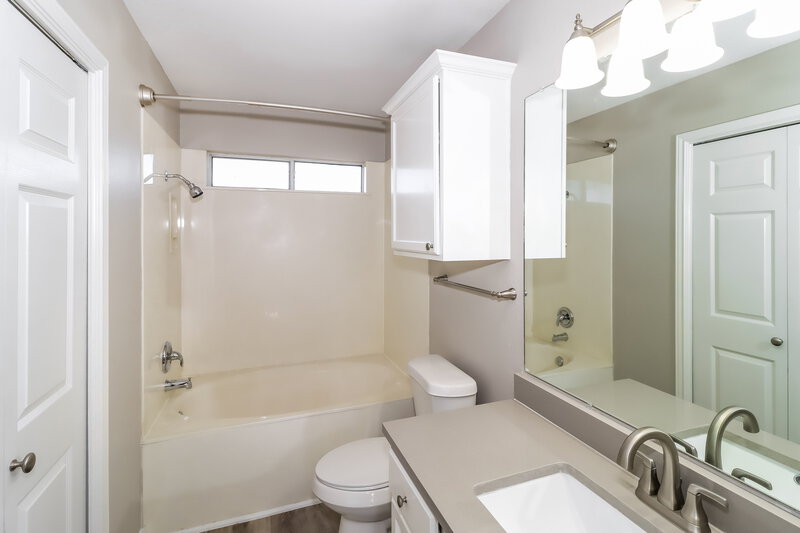 2,030/Mo, 21013 Godolophin Ct Pflugerville, TX 78660 Main Bathroom View