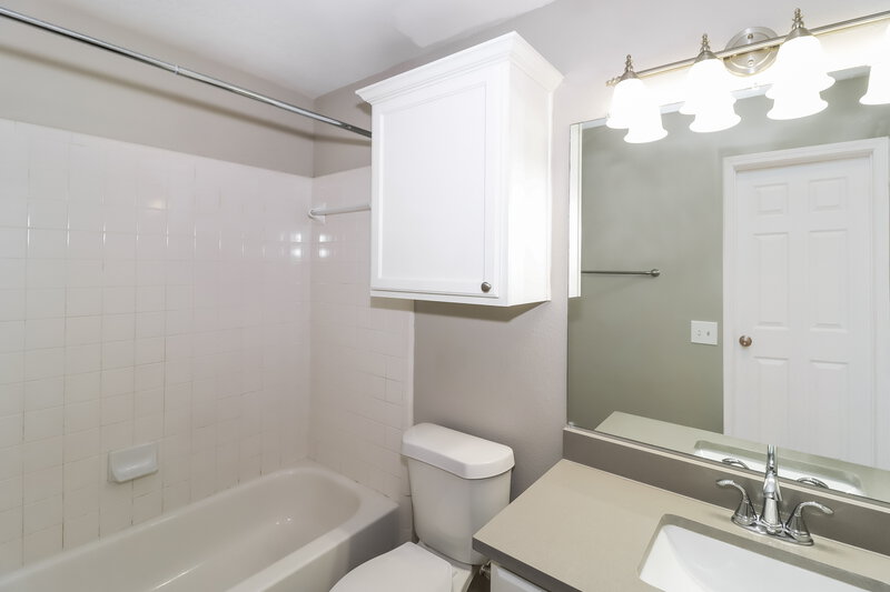 2,030/Mo, 21013 Godolophin Ct Pflugerville, TX 78660 Bathroom View