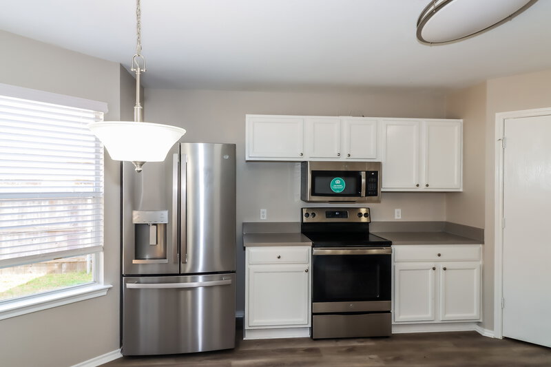 2,445/Mo, 929 Meadow Ridge Loop Georgetown, TX 78626 Kitchen View