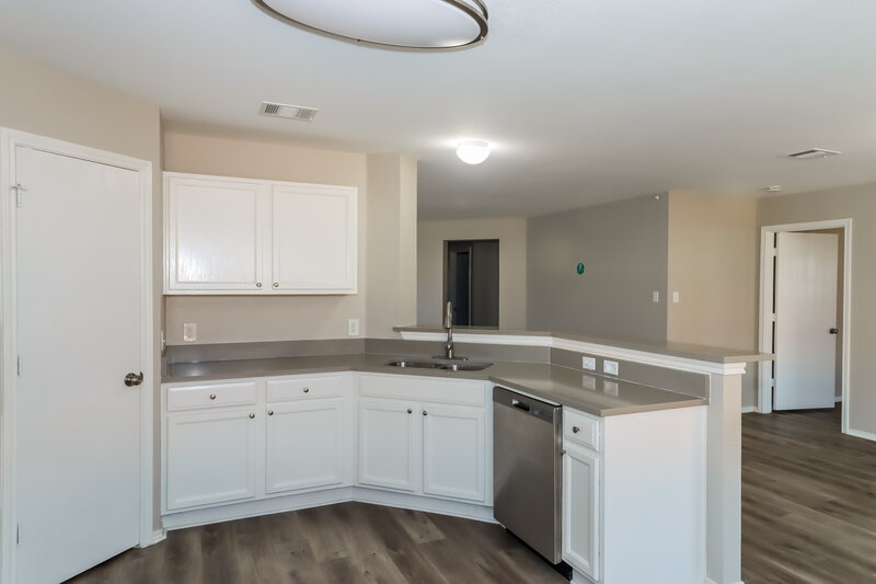 2,445/Mo, 929 Meadow Ridge Loop Georgetown, TX 78626 Kitchen View 2