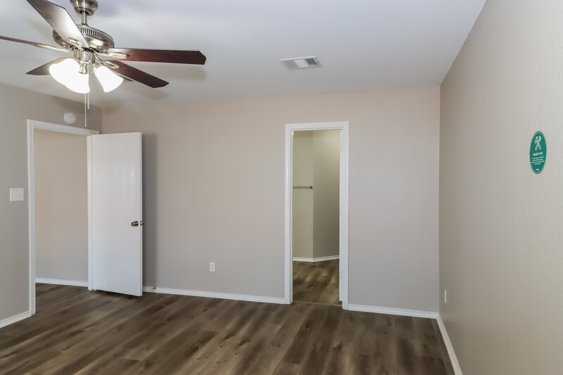 2,445/Mo, 929 Meadow Ridge Loop Georgetown, TX 78626 Main Bedroom View 2
