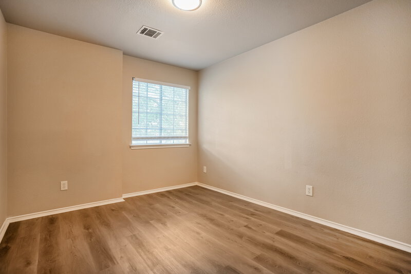 2,200/Mo, 15524 Sarahs Creek Dr Pflugerville, TX 78660 Bedroom View 2