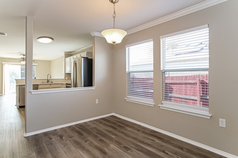 1,975/Mo, 9117 Indigo Sky Dr Austin, TX 78724 Dining Room View