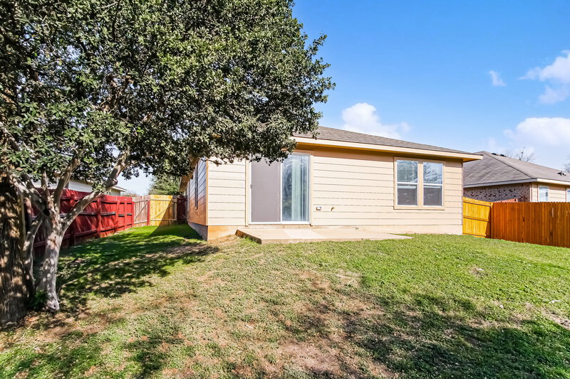 1,975/Mo, 9117 Indigo Sky Dr Austin, TX 78724 Rear View 2