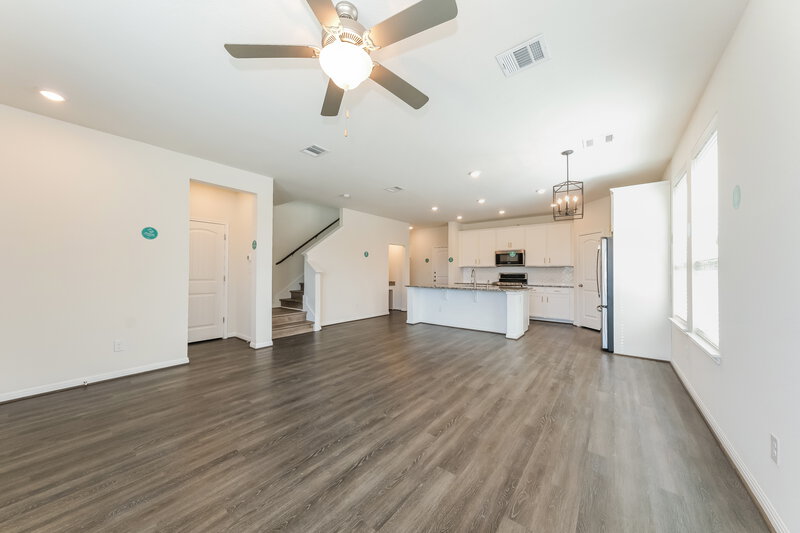 2,315/Mo, 2037 Hat Bender Loop Round Rock, TX 78664 Living Room View