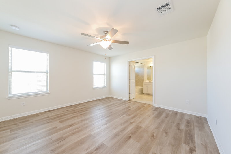 2,315/Mo, 2037 Hat Bender Loop Round Rock, TX 78664 Main Bedroom View