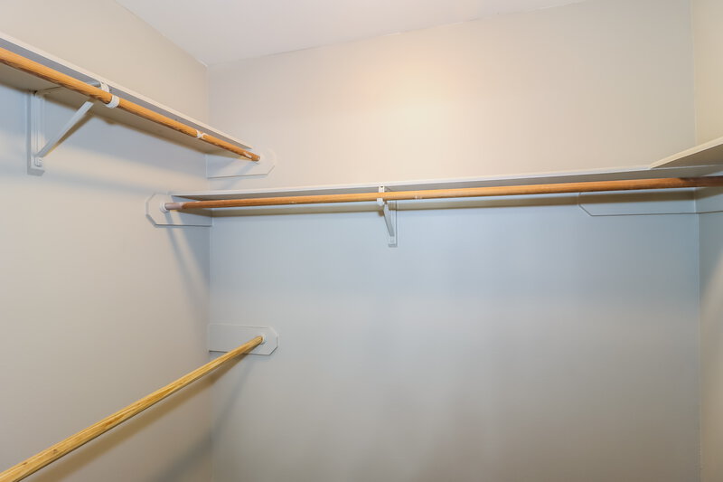 1,725/Mo, 911 Saunders Dr Round Rock, TX 78664 Walk In Closet View