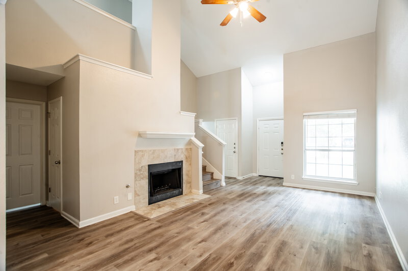 1,905/Mo, 21311 Derby Day Ave Pflugerville, TX 78660 Living Room View 2
