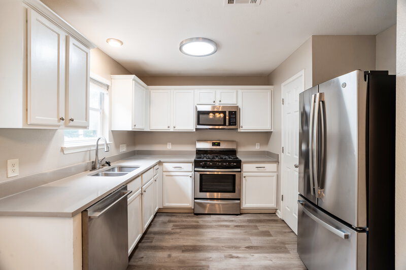 1,905/Mo, 21311 Derby Day Ave Pflugerville, TX 78660 Kitchen View