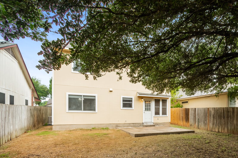 1,905/Mo, 21311 Derby Day Ave Pflugerville, TX 78660 Rear View