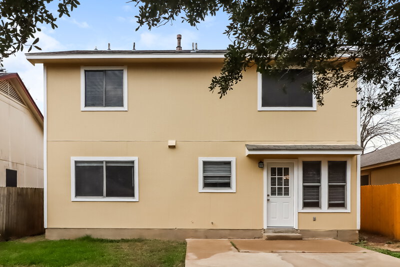 2,010/Mo, 21311 Derby Day Ave Pflugerville, TX 78660 Rear View