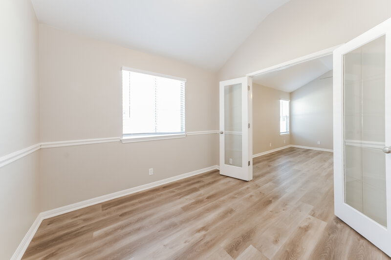 2,685/Mo, 119 Cassandra Dr Hutto, TX 78634 Office View