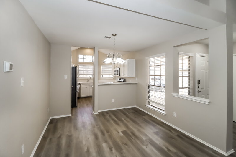 1,970/Mo, 1505 Lantana Dr Round Rock, TX 78664 Dining Room View