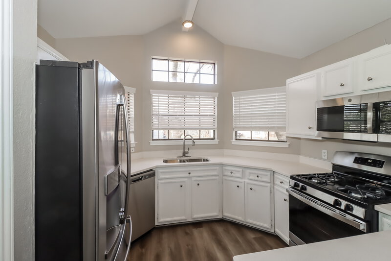 1,970/Mo, 1505 Lantana Dr Round Rock, TX 78664 Kitchen View