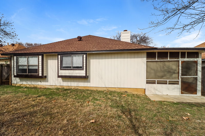 1,970/Mo, 1505 Lantana Dr Round Rock, TX 78664 Rear View