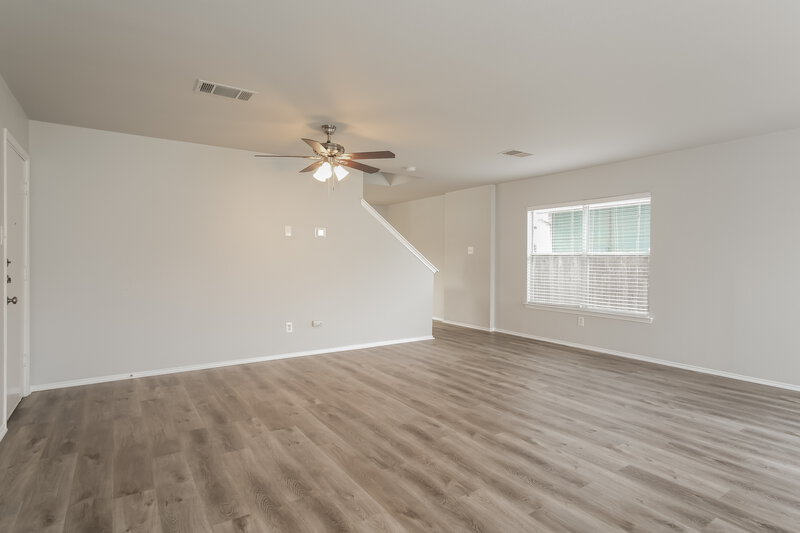 2,485/Mo, 1404 Geoffs Dr Austin, TX 78748 Living Room View 2