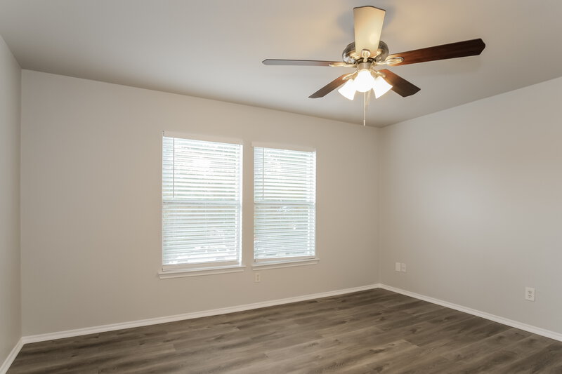 2,485/Mo, 1404 Geoffs Dr Austin, TX 78748 Main Bedroom View