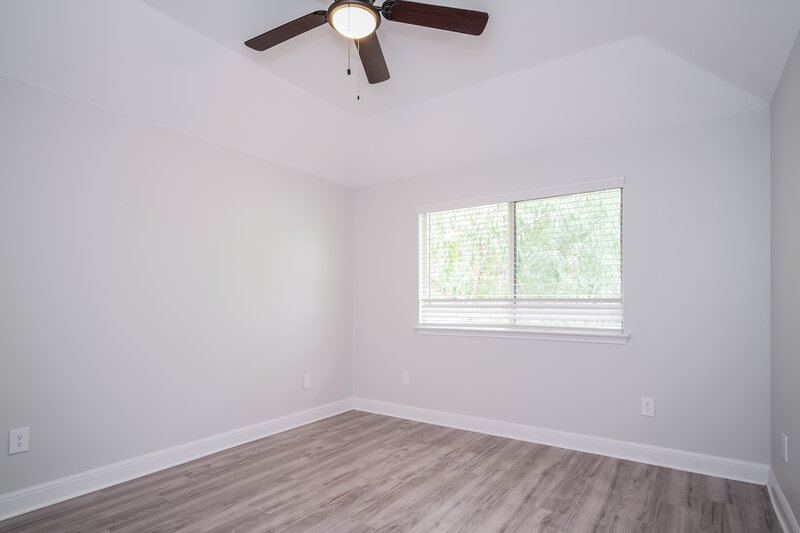 2,355/Mo, 7324 Muffin Dr Austin, TX 78724 Main Bedroom View
