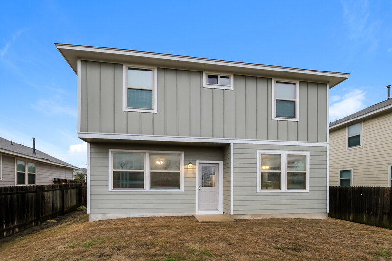 1,780/Mo, 271 Eagle Brook Ln Buda, TX 78610 Rear View