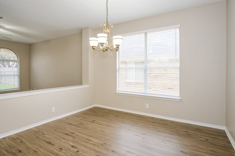 2,185/Mo, 17204 Jigsaw Pathway Round Rock, TX 78664 Dining Room View 2
