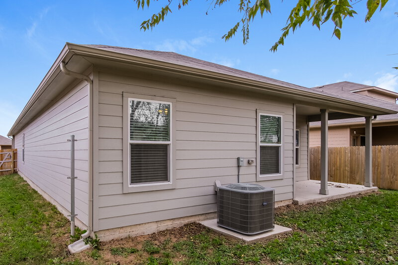 2,050/Mo, 385 Cibolo Creek Dr Kyle, TX 78640 Misc View 14