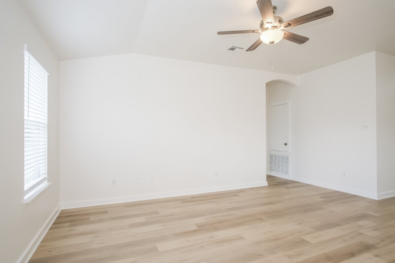 1,760/Mo, 105 Lucy Cv Hutto, TX 78634 Bedroom View 2