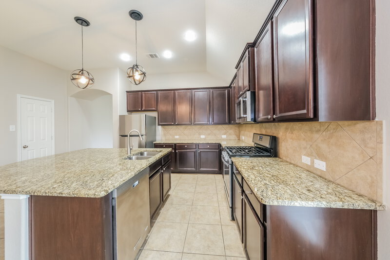 2,230/Mo, 8201 Angelo Loop Round Rock, TX 78665 Kitchen View 2