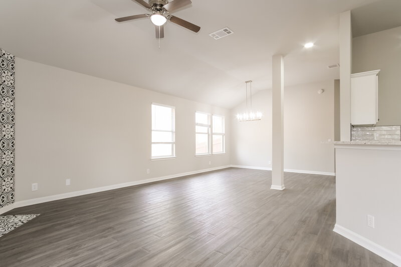 1,905/Mo, 407 Clarks Way Hutto, TX 78634 Living Room View 2