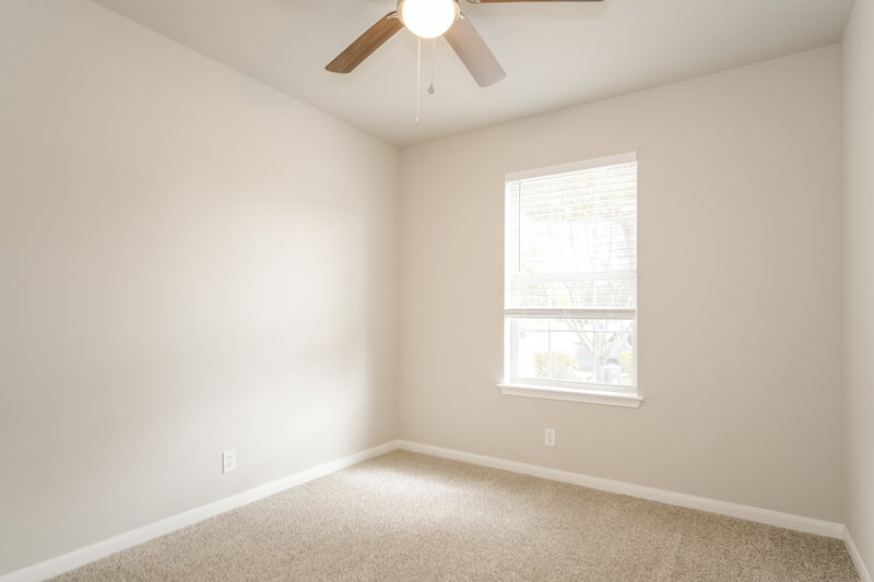 1,905/Mo, 407 Clarks Way Hutto, TX 78634 Bedroom View 2