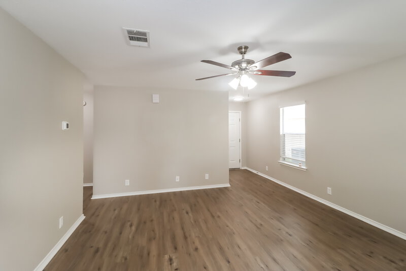 1,865/Mo, 12320 Jamie Dr Manor, TX 78653 Living Room View