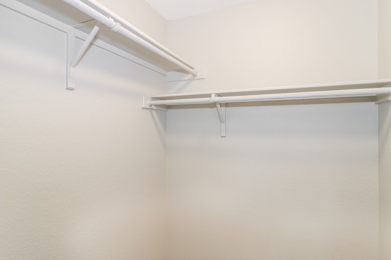 1,865/Mo, 12320 Jamie Dr Manor, TX 78653 Walk In Closet View