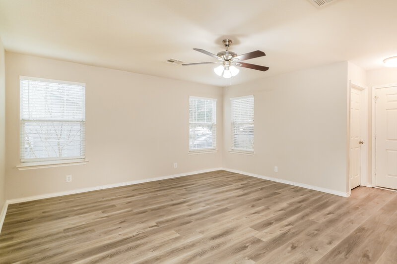 1,510/Mo, 284 Cordero Dr San Marcos, TX 78666 Living Room View 2