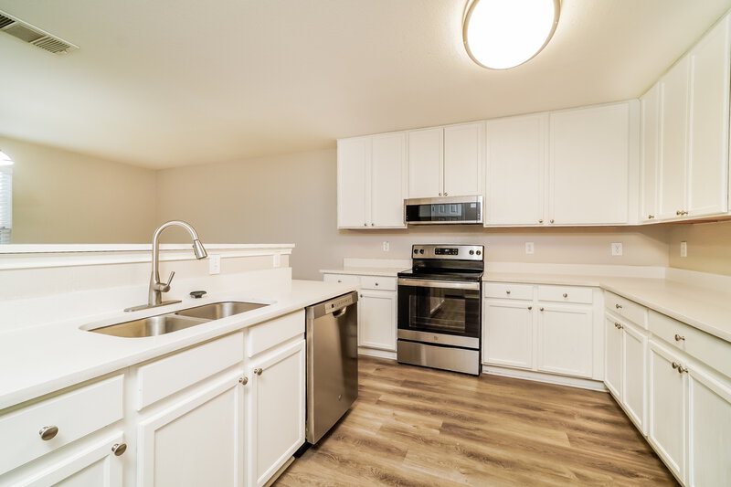1,510/Mo, 284 Cordero Dr San Marcos, TX 78666 Kitchen View