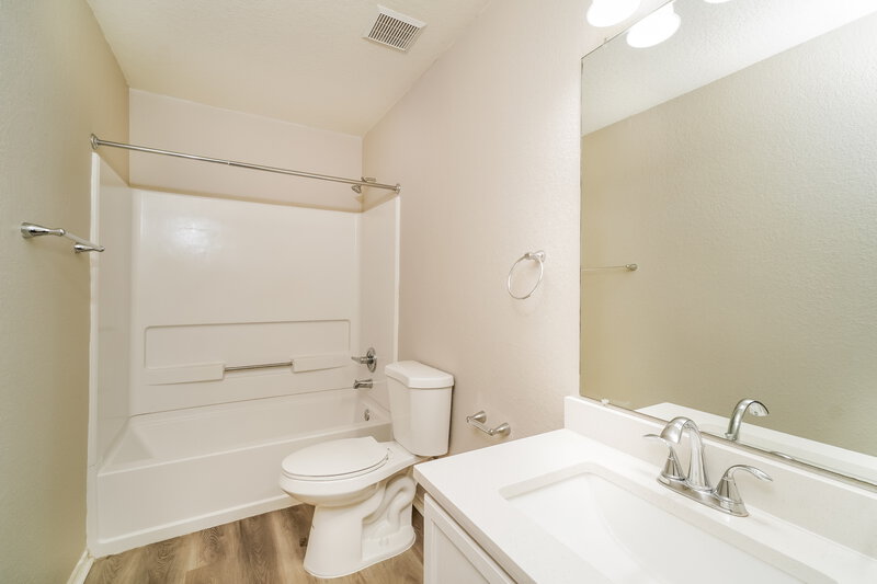 1,510/Mo, 284 Cordero Dr San Marcos, TX 78666 Bathroom View