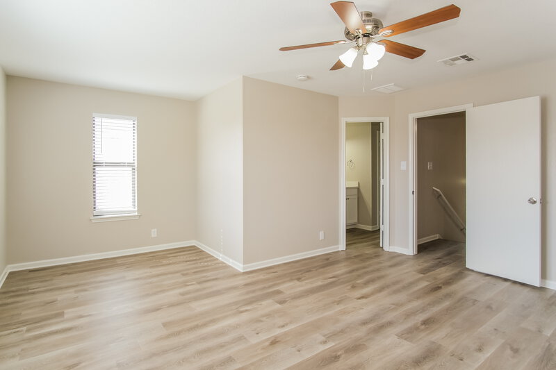 2,110/Mo, 199 Valero Dr San Marcos, TX 78666 Main Bedroom View 2