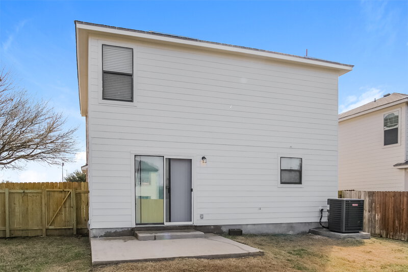 2,110/Mo, 199 Valero Dr San Marcos, TX 78666 Rear View