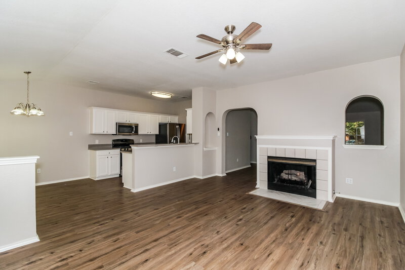 2,200/Mo, 2516 Vernell Way Round Rock, TX 78664 Family Room View