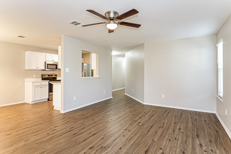 1,755/Mo, 213 Altamont St Hutto, TX 78634 Misc View 3